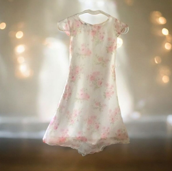 Party dress  by KT girls floral very pretty size 7/8 full lining cap sleeve. - Picture 2 of 12